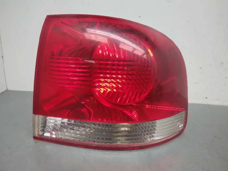 Piloto Trasero Derecho para Volkswagen Touareg (7La)