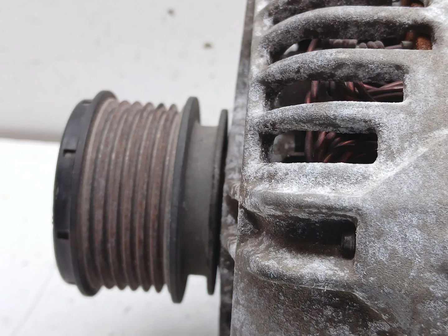 Alternador para Audi A3 (8P)