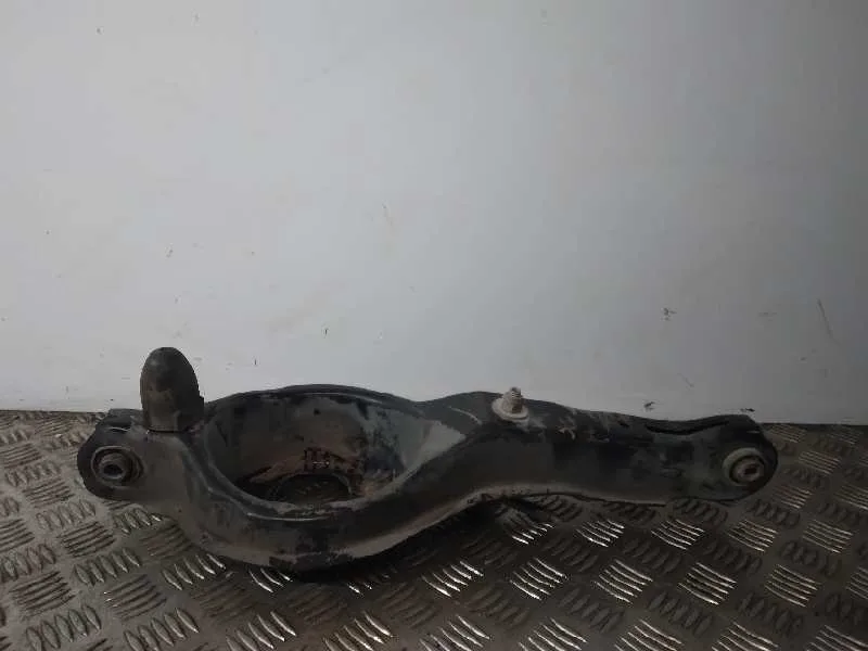 Brazo Suspension Inferior Trasero Izquierdo para Ford C-Max