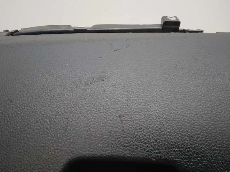 Guantera para Bmw Serie 1 Coupe (E82)