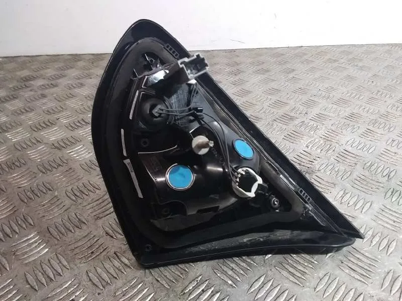 Piloto Trasero Izquierdo Interior para Ford Puma