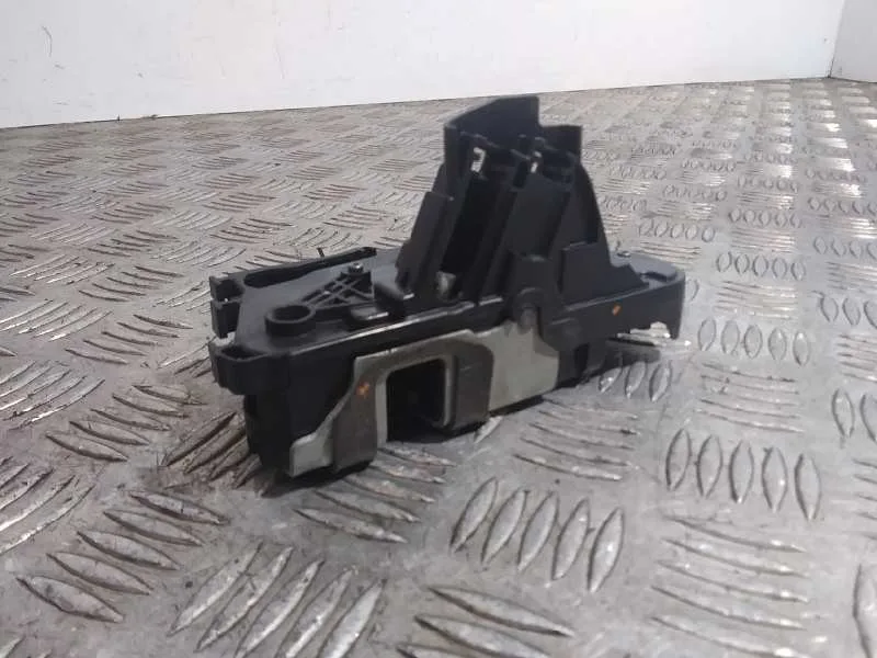 Cerradura Puerta Delantera Derecha para Ford Puma