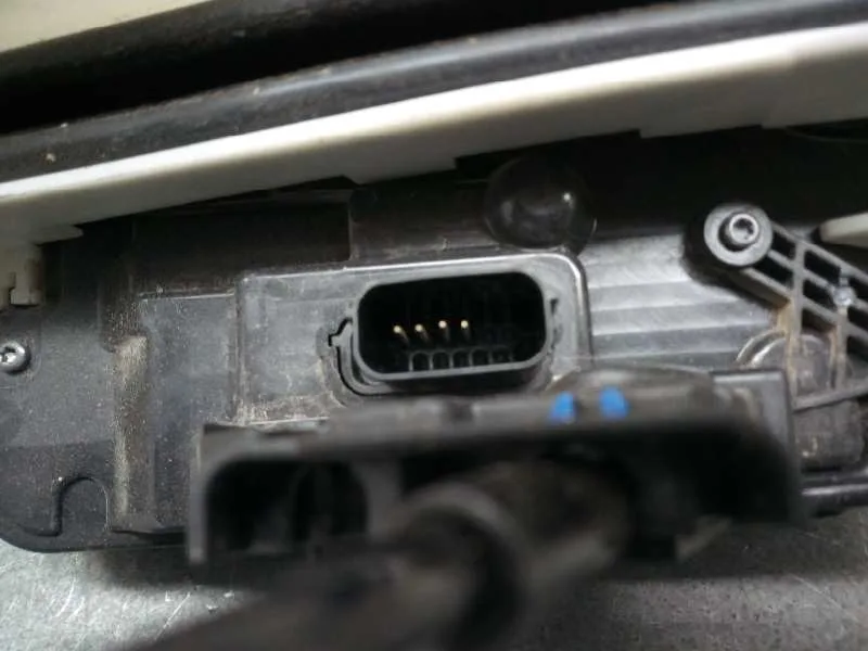 Cerradura Puerta Delantera Izquierda para Ford Puma