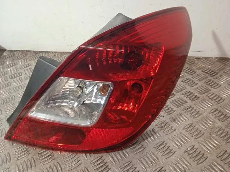 Piloto Trasero Derecho para Opel Corsa D