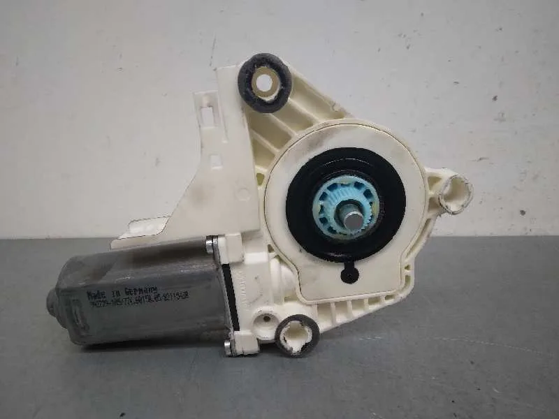 Motor Elevalunas Delantero Izquierdo para Volkswagen Passat Berlina (3C2)