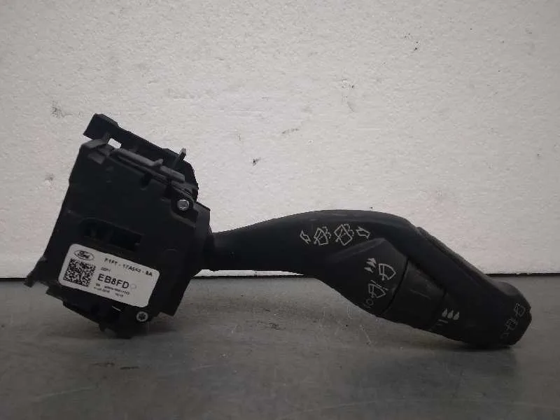 Mando Limpia para Ford Kuga (Cbs)