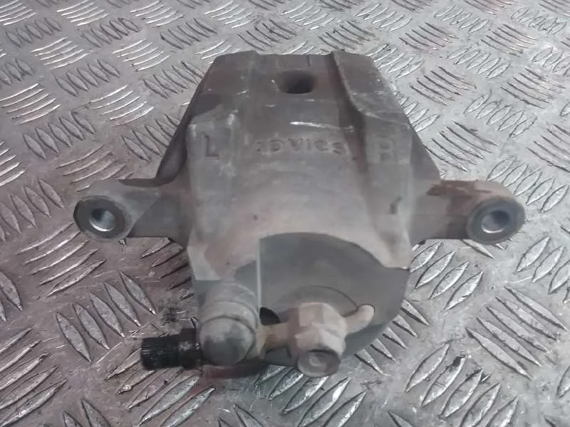 Pinza Freno Delantera Izquierda para Toyota Prius (Nhw20)
