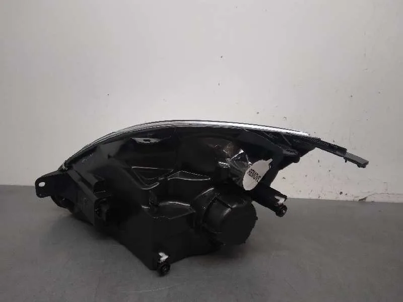 Faro Derecho para Ford Fiesta (Cbk)
