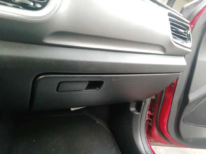 Guantera para Kia Stonic (Ybcuv)