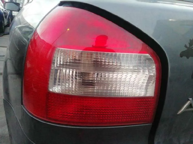 Piloto Trasero Izquierdo para Audi A3 (8L)