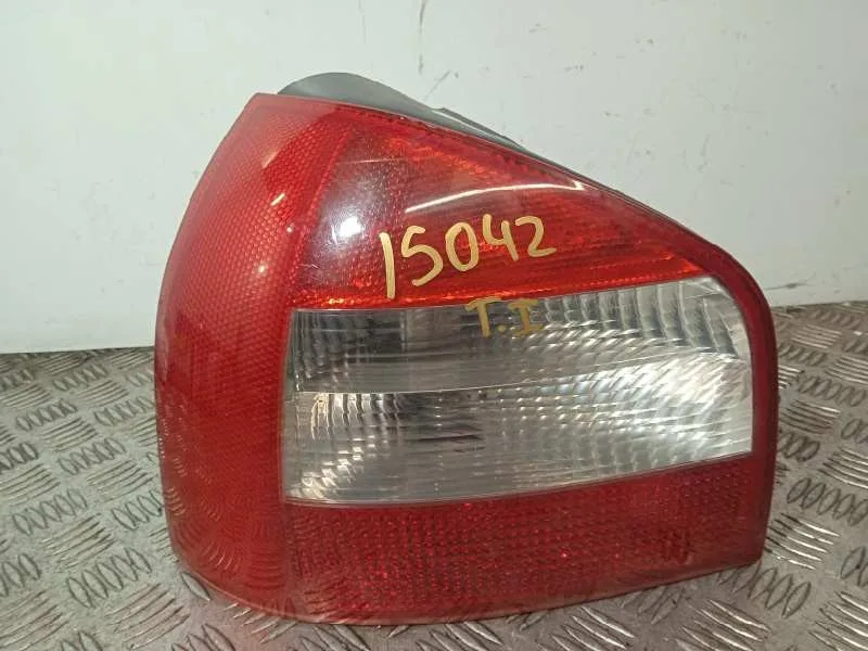 Piloto Trasero Izquierdo para Audi A3 (8L)