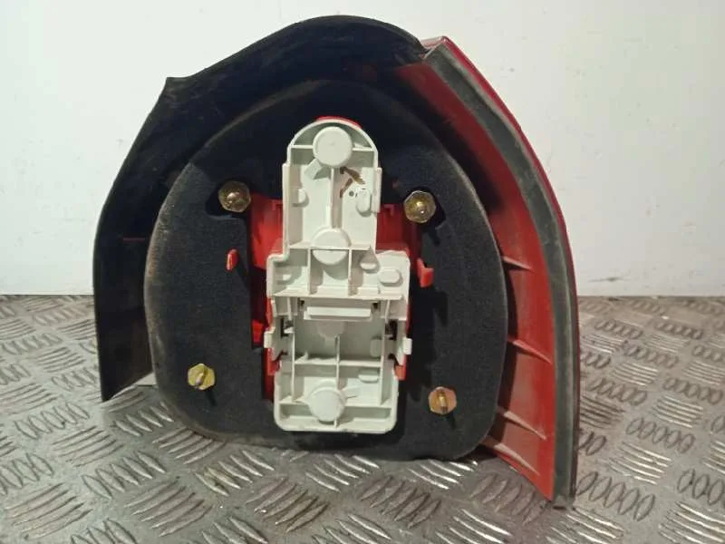 Piloto Trasero Izquierdo para Audi A3 (8L)