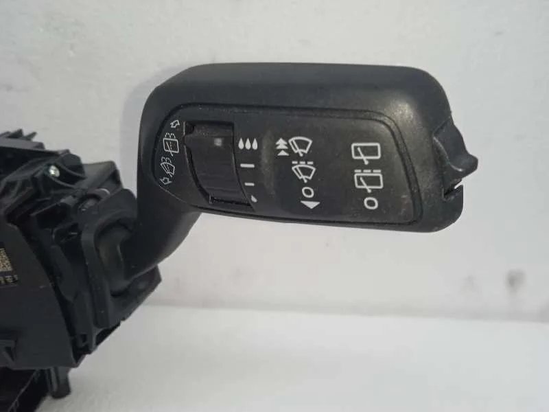 Mando Multifuncion para Ford Puma