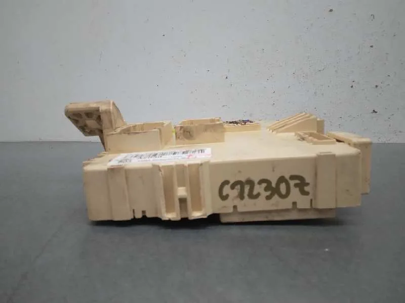 Caja Reles / Fusibles para Kia Cee'd