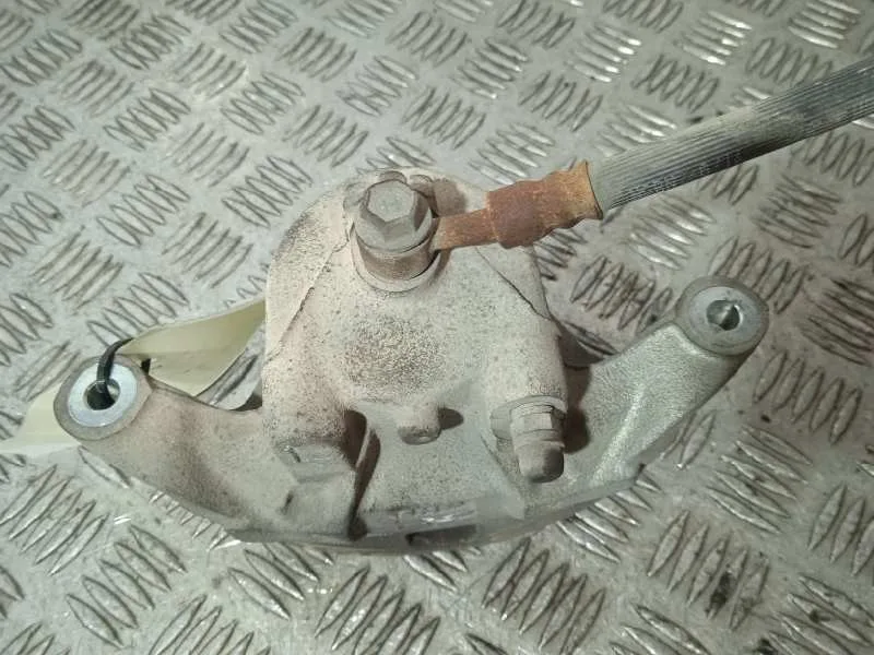 Pinza Freno Delantera Izquierda para Nissan Pulsar (C13)