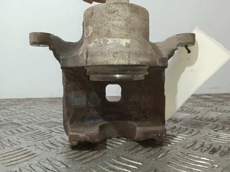 Pinza Freno Delantera Izquierda para Nissan Pulsar (C13)