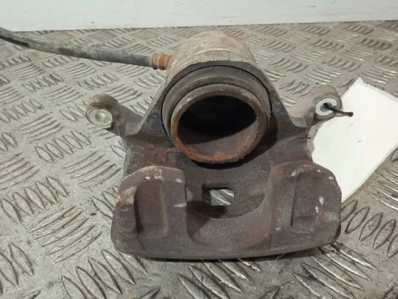 Pinza Freno Delantera Izquierda para Nissan Pulsar (C13)