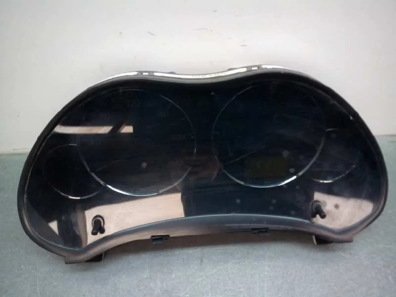 Cuadro Instrumentos para Toyota Avensis Wagon (T25)