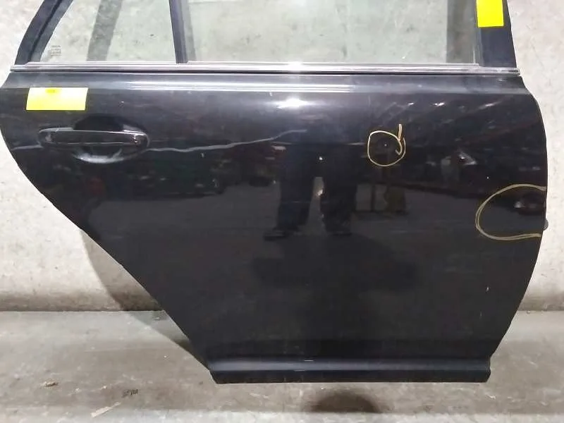 Puerta Trasera Derecha para Toyota Avensis Wagon (T25)