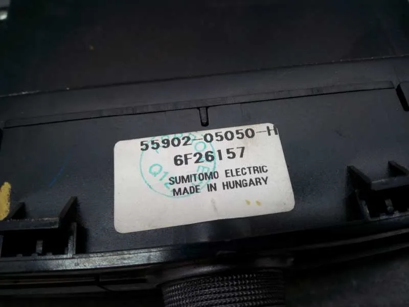 Mando Climatizador para Toyota Avensis Wagon (T25)