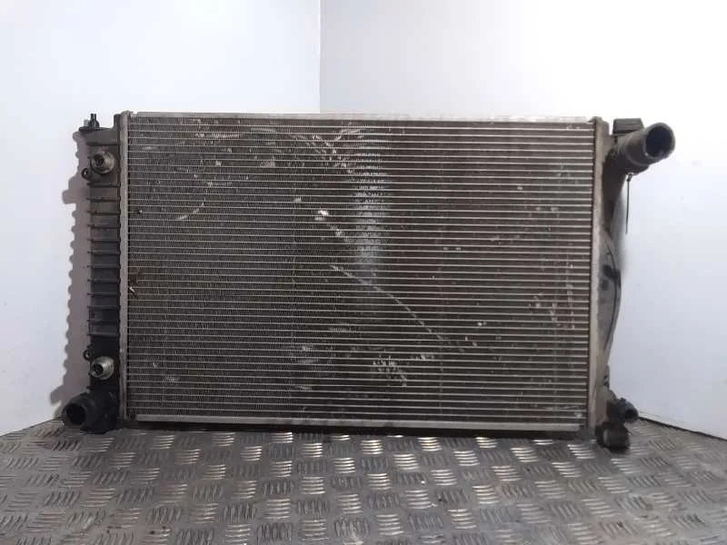 Radiador Agua para Audi A6 Berlina (4F2)