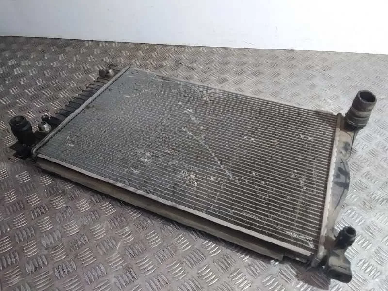 Radiador Agua para Audi A6 Berlina (4F2)