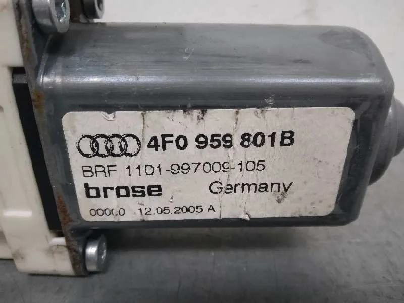 Motor Elevalunas Delantero Izquierdo para Audi A6 Berlina (4F2)