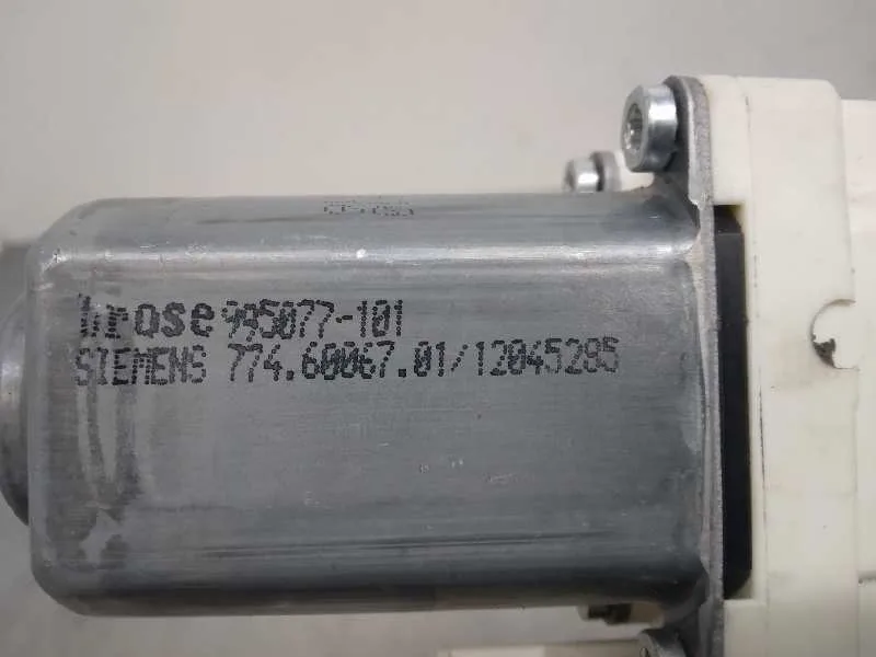 Motor Elevalunas Delantero Derecho para Audi A6 Berlina (4F2)