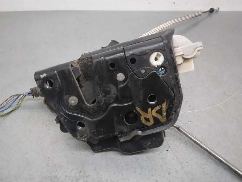 Cerradura Puerta Delantera Derecha para Audi A6 Berlina (4F2)