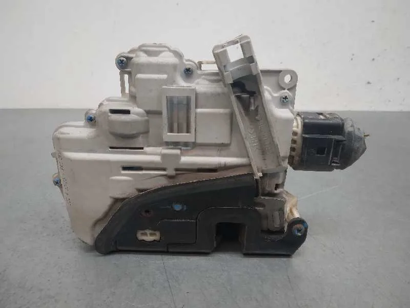 Cerradura Puerta Trasera Izquierda para Audi A6 Berlina (4F2)