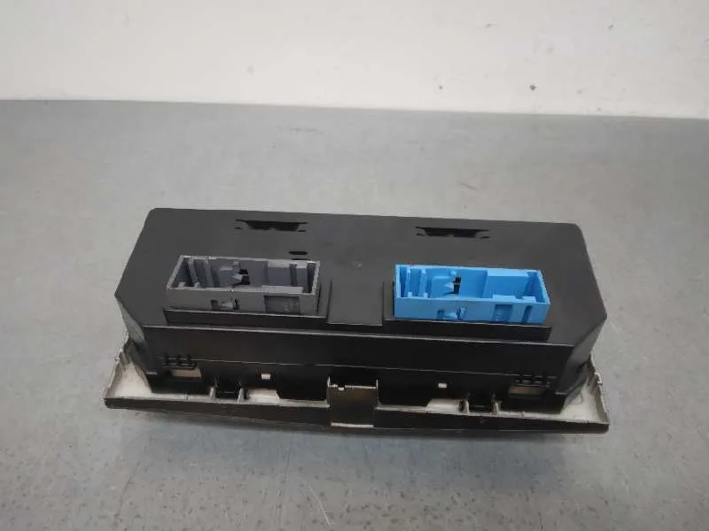 Mando Climatizador para Opel Astra H Ber.