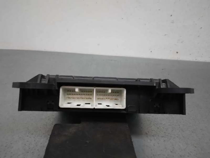 Modulo Electronico para Toyota Prius (Nhw20)