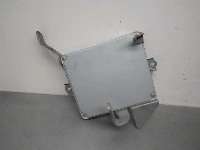 Centralita Motor Uce para Toyota Prius (Nhw20)