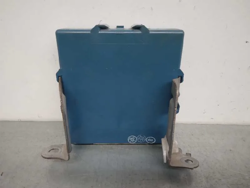 Modulo Electronico para Toyota Prius (Nhw20)