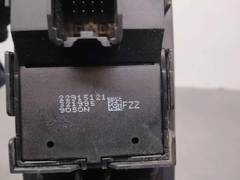 Mando Elevalunas Delantero Izquierdo para Opel Mokka X