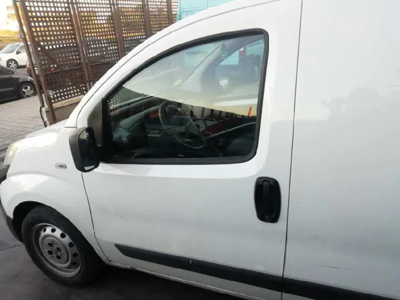 Puerta Delantera Izquierda para Peugeot Bipper