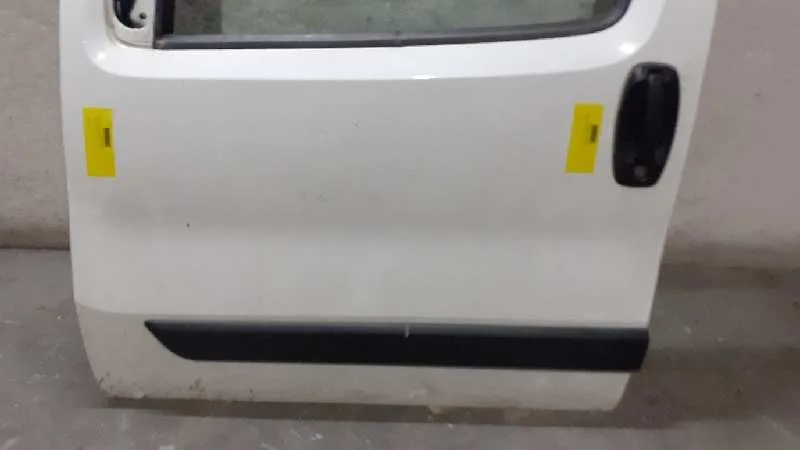 Puerta Delantera Izquierda para Peugeot Bipper