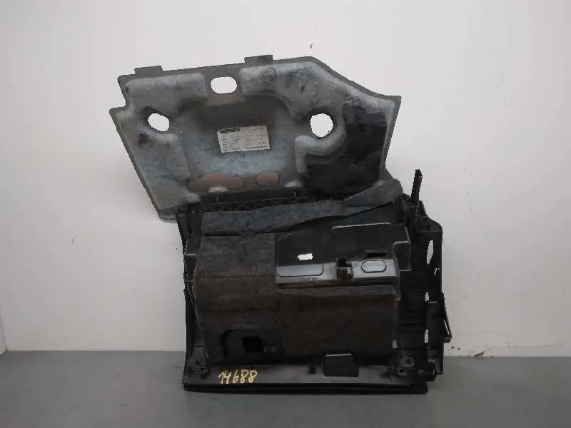 Guantera para Opel Insignia Berlina