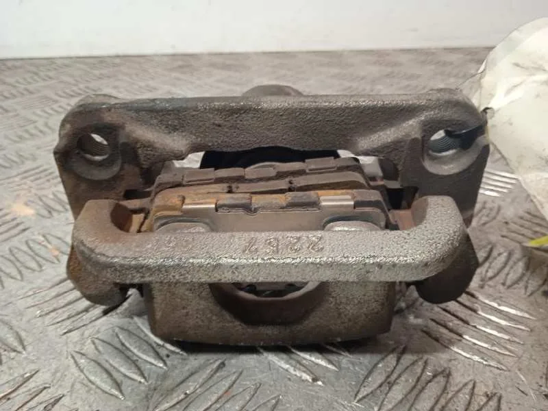 Pinza Freno Trasera Izquierda para Nissan Qashqai (J10)