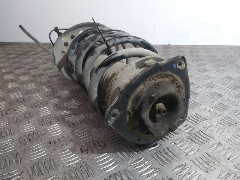 Amortiguador Delantero Derecho para Nissan Qashqai (J10)