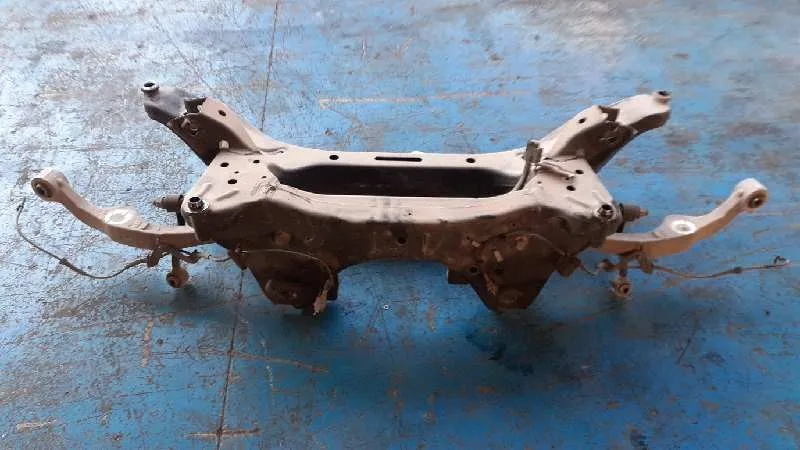 Puente Trasero para Nissan Qashqai (J10)