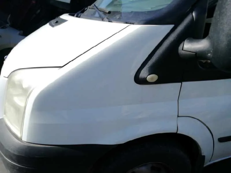 Aleta Delantera Izquierda para Ford Transit Caja Cerrada '06