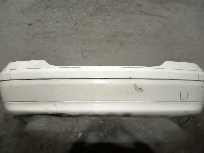 Paragolpes Trasero para Mercedes-Benz Clase C (W203) Berlina
