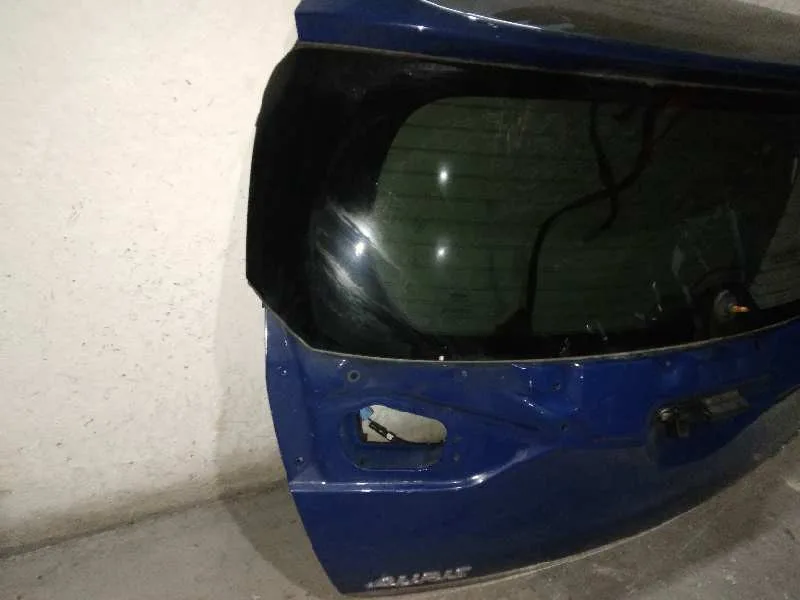 Porton Trasero para Toyota Auris