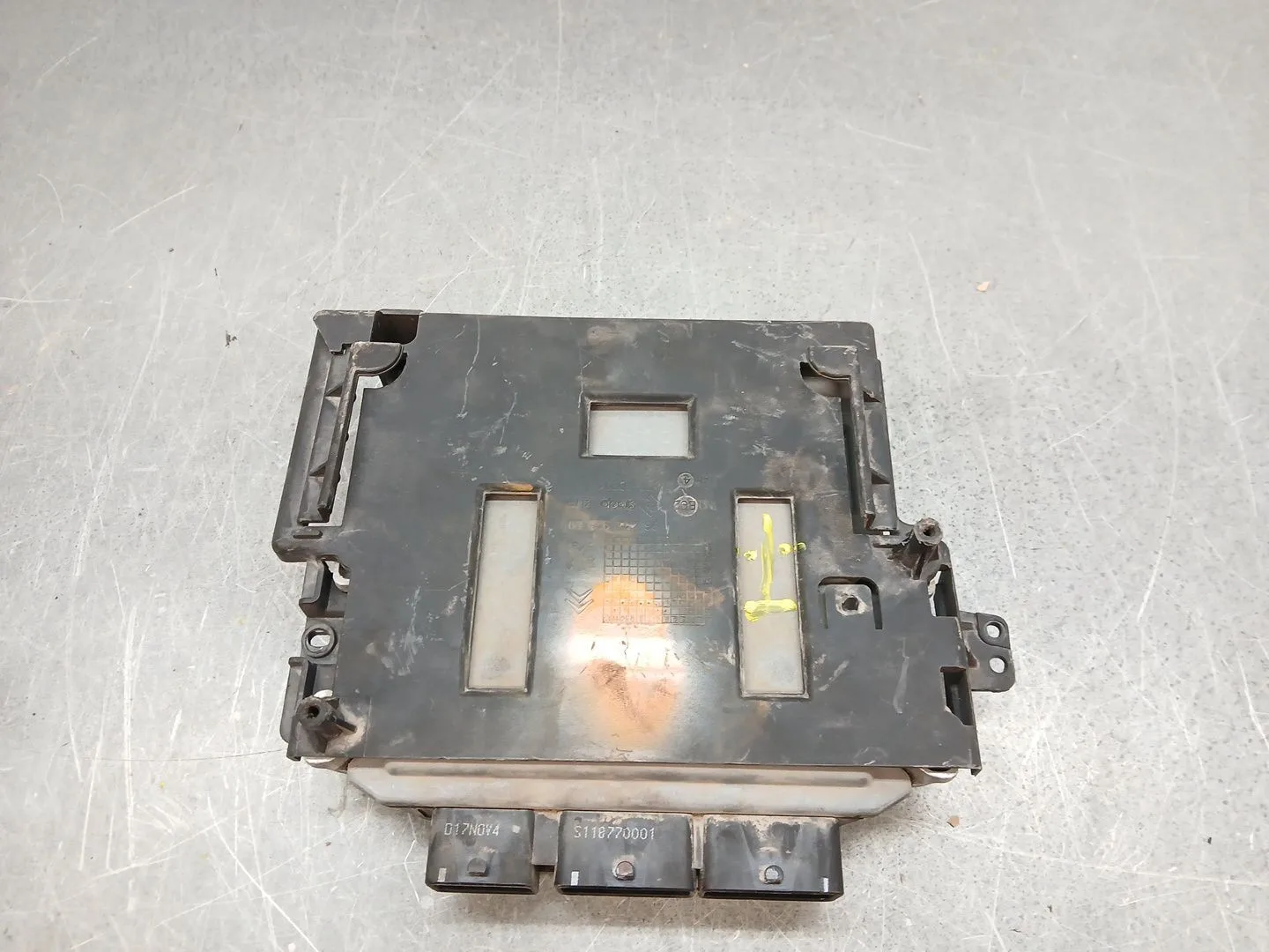 Centralita Motor Uce para Peugeot 407