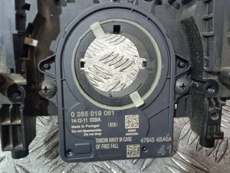 Mando Multifuncion para Nissan Pulsar (C13)