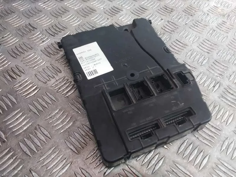 Centralita Bsi para Renault Megane Ii Berlina 5P