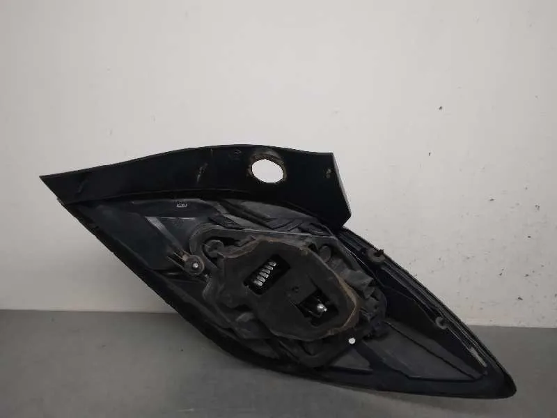 Piloto Trasero Izquierdo para Opel Astra Gtc