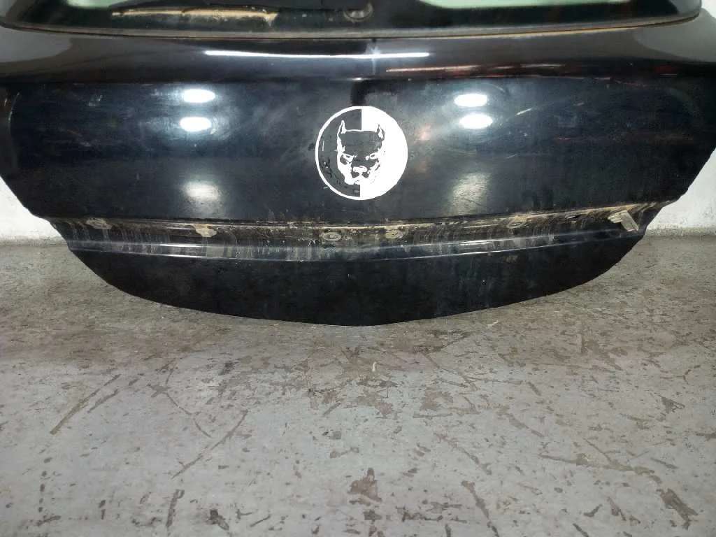 Porton Trasero para Opel Astra Gtc