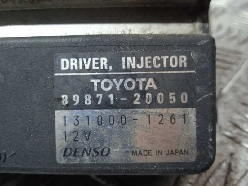 Modulo Electronico para Toyota Corolla (E12)